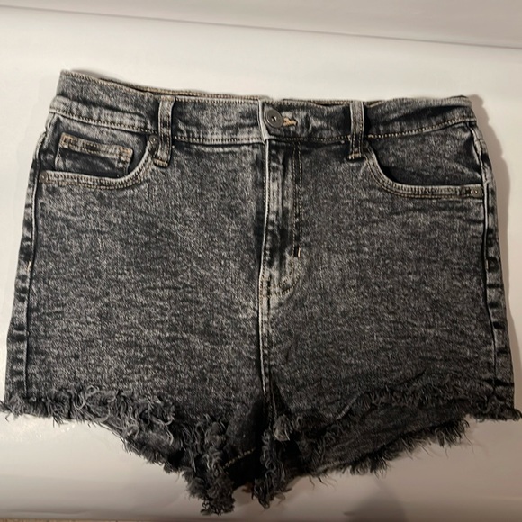 Kendall and Kylie Distressed High Waist shorts size 9/29 - Picture 2 of 3